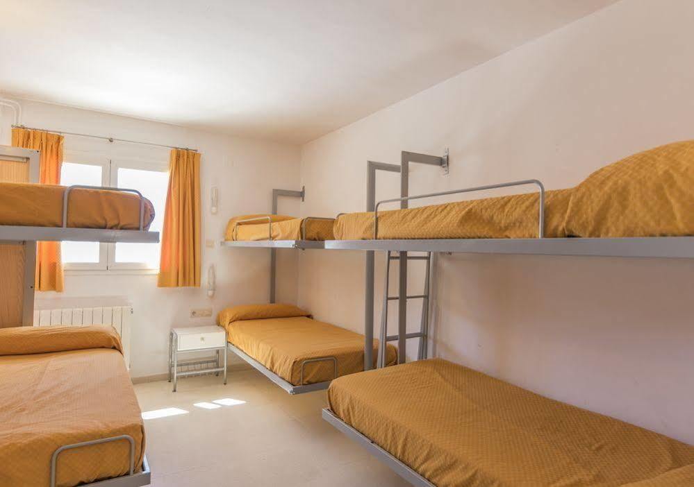 Albergue Inturjoven סיירה נבדה מראה חיצוני תמונה