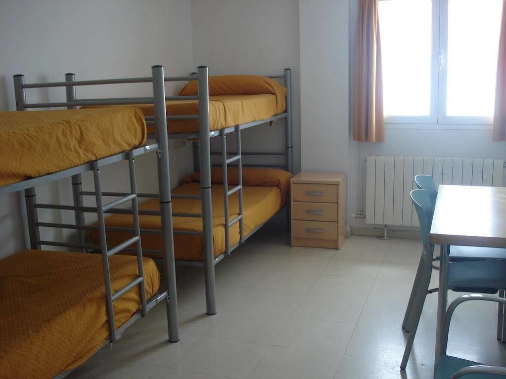 Albergue Inturjoven סיירה נבדה מראה חיצוני תמונה